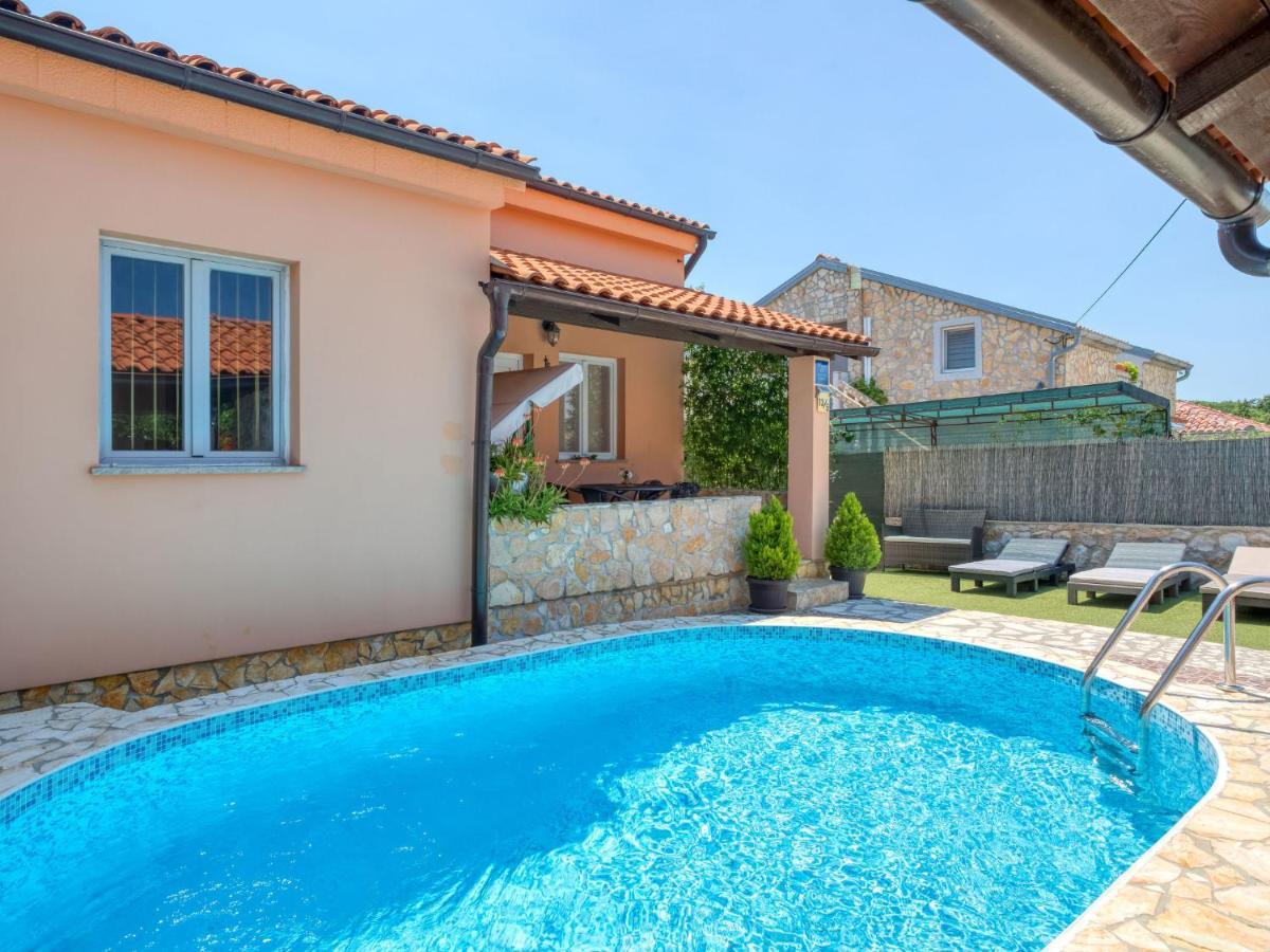 Holiday Home Ana - Mlk135 By Interhome Šilo Kültér fotó